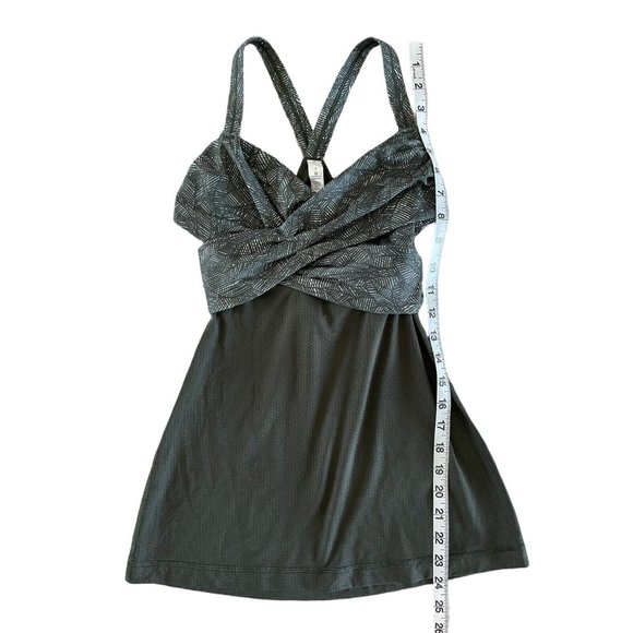 Lululemon Wrap it Up Tank Top Sports Bra Jazzy White Gator  Green Size‎ 4 - Picture 12 of 12